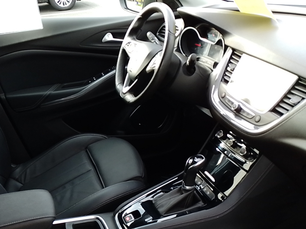 Opel Grandland X 2,0 D AT8 Ultimate
