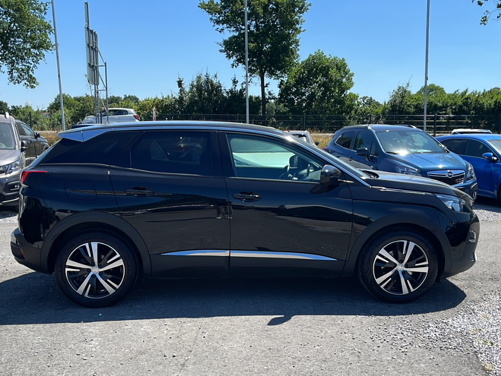 Peugeot 3008 BlueHDi 120 Allure EAT6