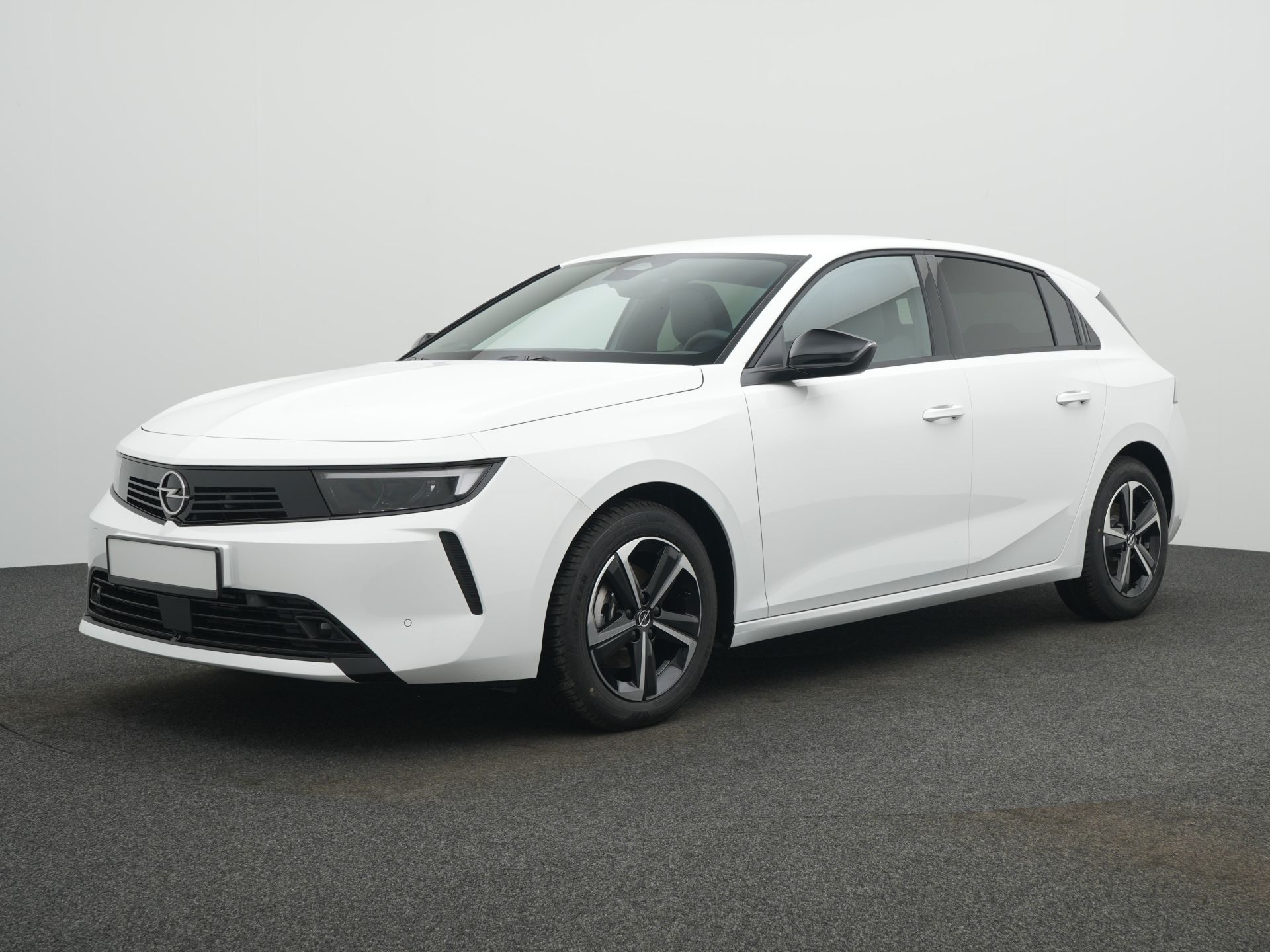 Opel Astra Edition 1.2 Turbo 96 kW (130 PS) MT-6