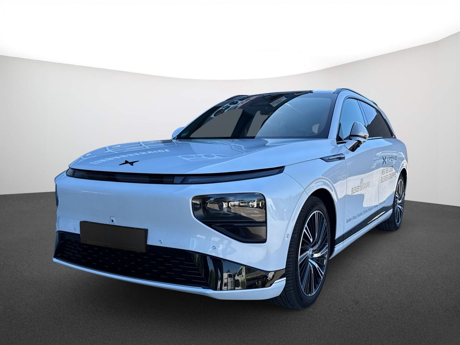 XPeng G9 AWD Performance*PREMIUM-PACK*AHK*