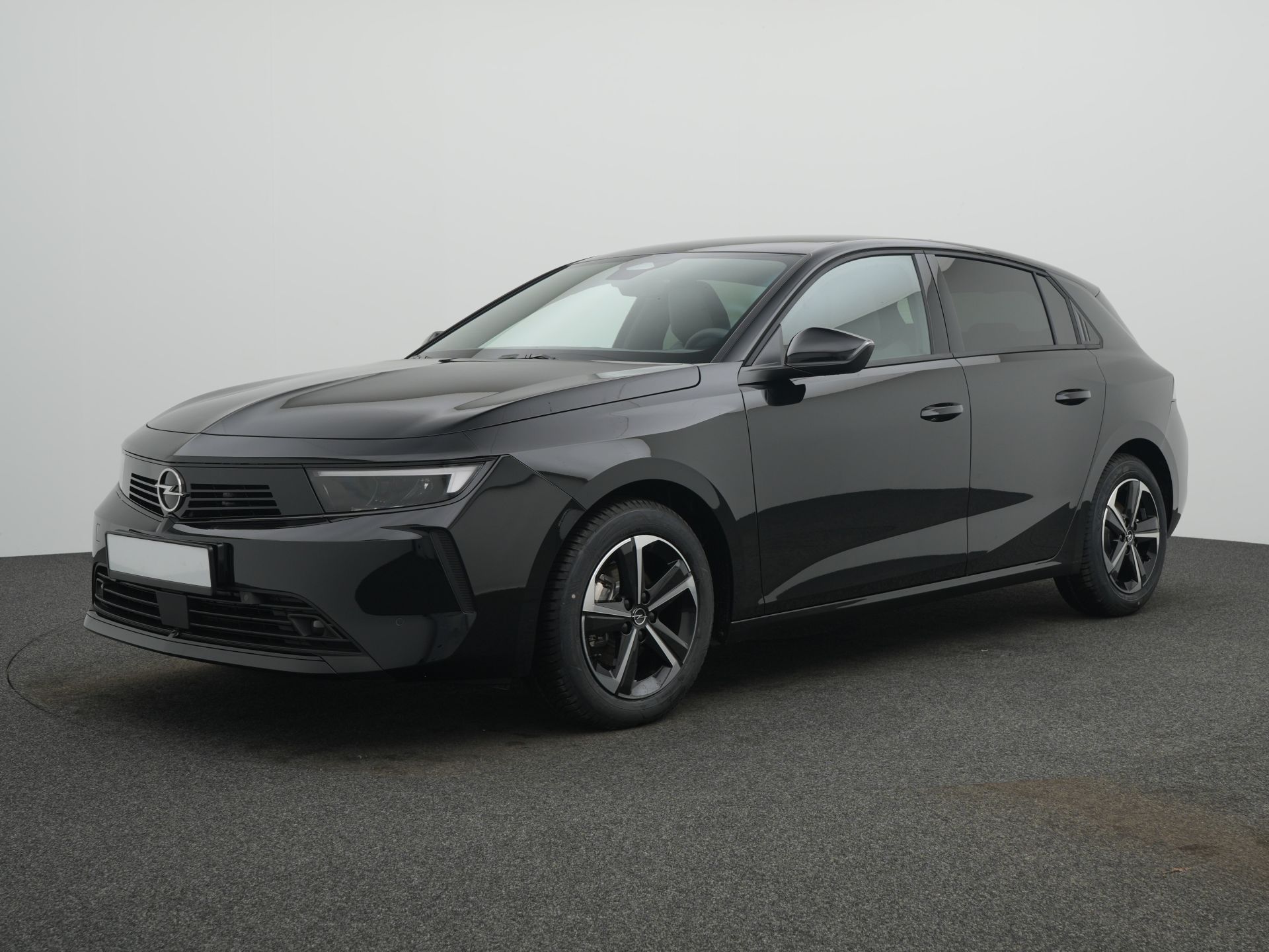 Opel Astra Edition 1.2 Turbo 96 kW (130 PS) MT-6