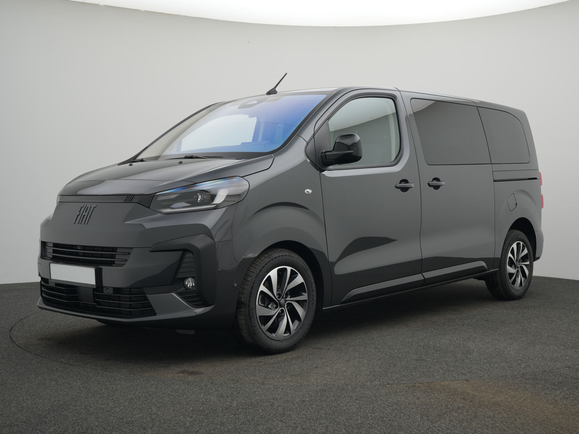 Fiat Ulysse S4 L2 180AT- 2.2L-Icon