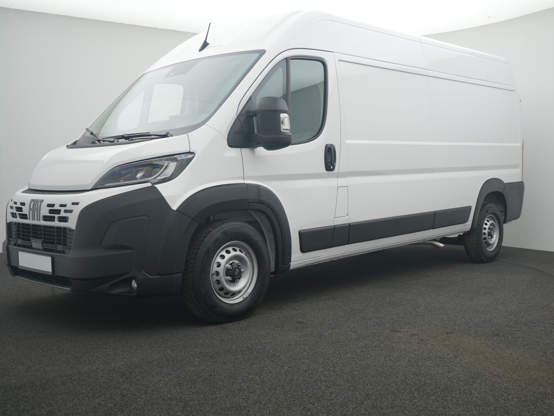 Fiat Ducato Maxi S2 35 L3H2 140AT