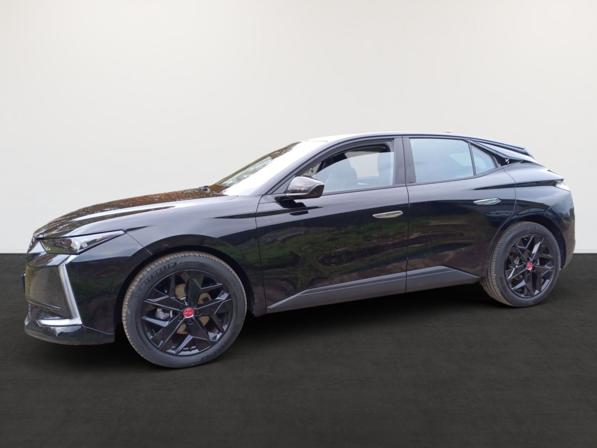 DS Automobiles DS 4 Performance Line