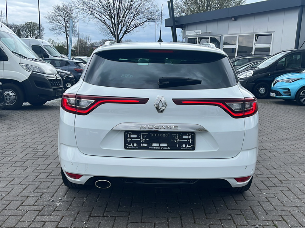 Renault Megane Grandtour Blue dCi 115 BOSE-Edition