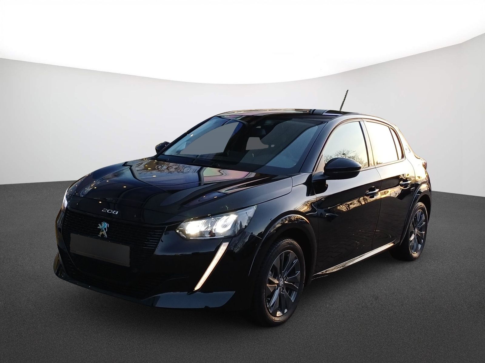 Peugeot 208 ALLURE ELEKT 136