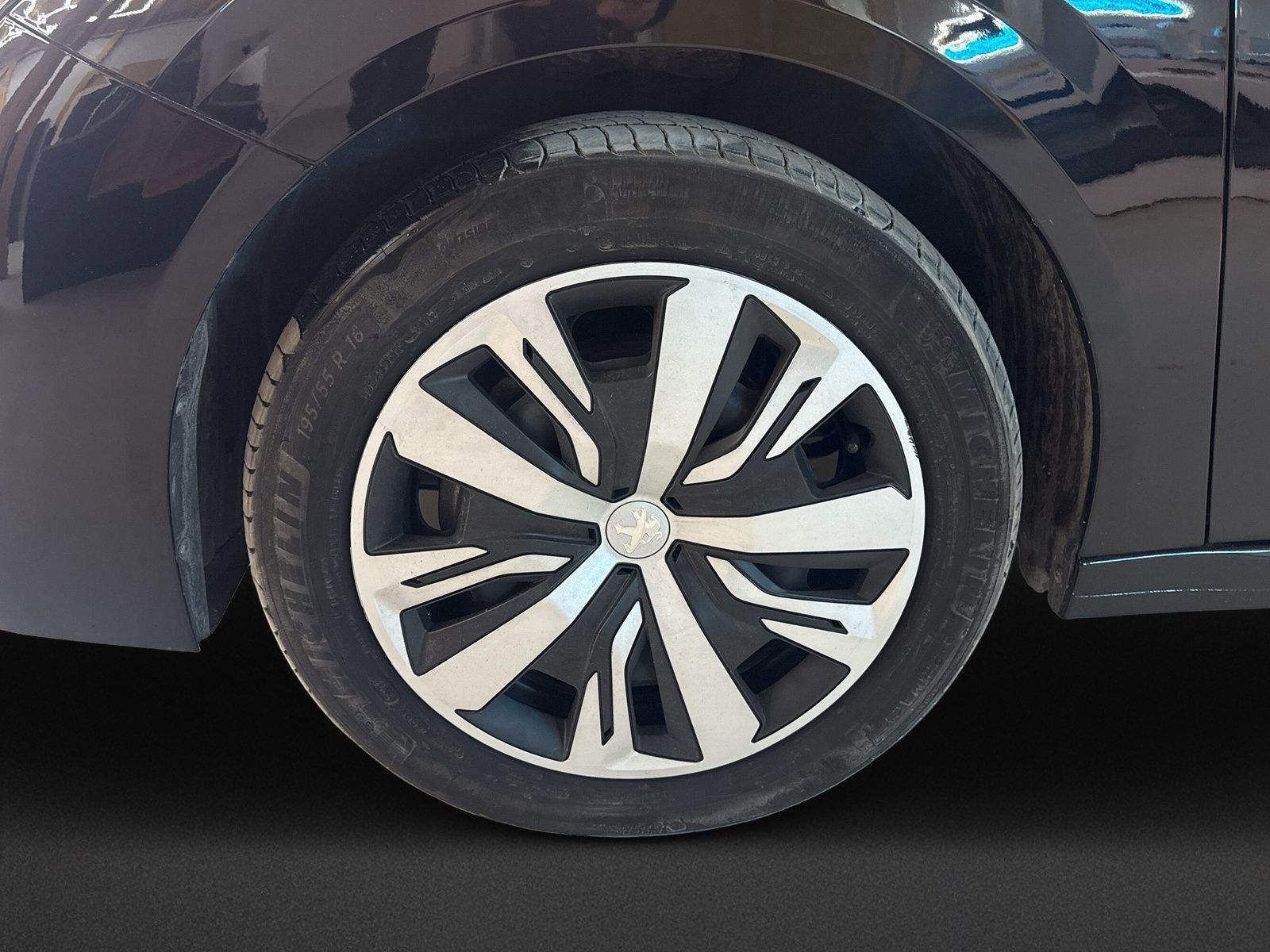 2024 Peugeot 208