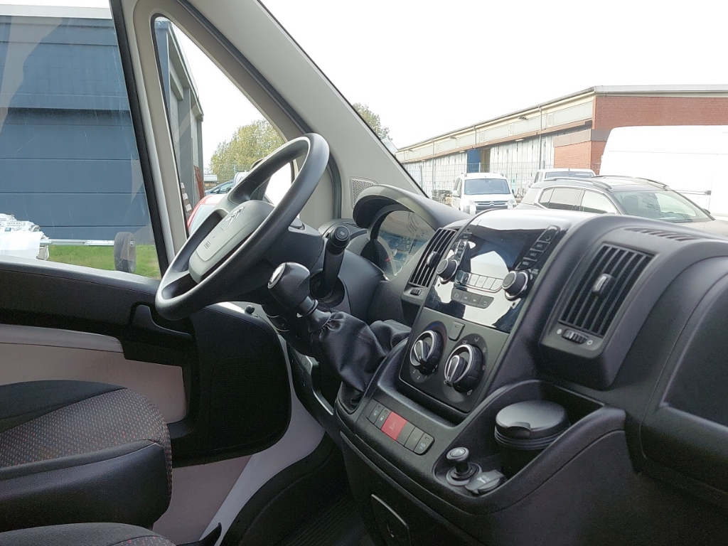 Citroën Jumper Pritsche BlueHDi 160 35+ L3