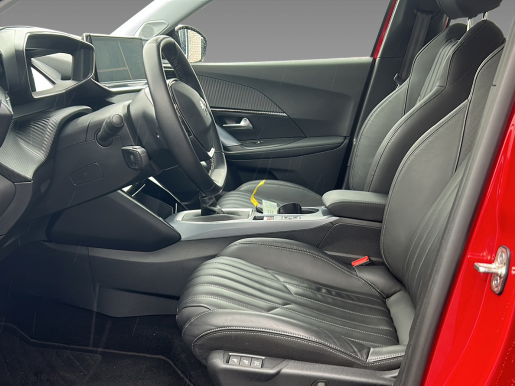 Peugeot 2008 Pure Tech 130 Allure