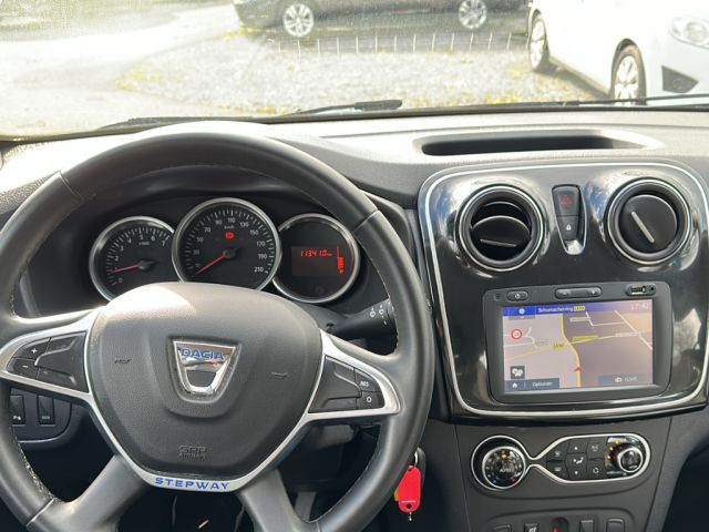 Dacia Sandero Stepway TCe 90 Celebration
