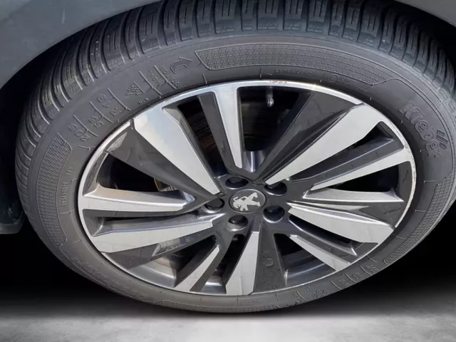 Peugeot 3008 BlueHDi 180 GT EAT8