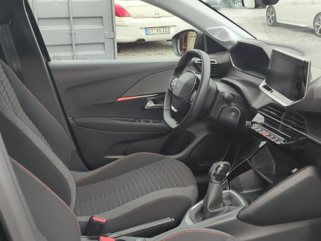 Peugeot 208 Pure Tech 75 Active Pack