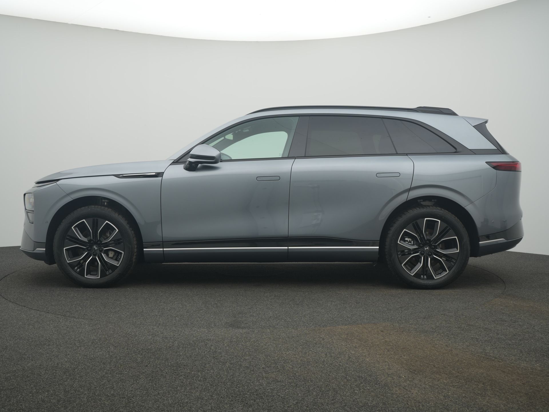 XPeng G9 LongRange+Graph/Schw Nappa+21"+Prem+AHK