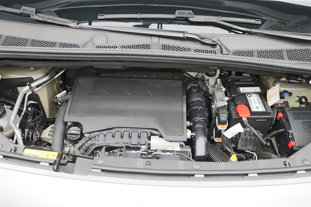 Citroën Berlingo M Pure Tech 130 Feel EAT8