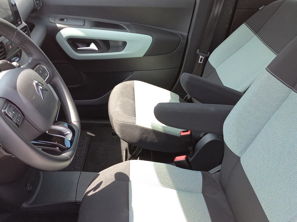Citroën Berlingo M Pure Tech 130 Feel EAT8