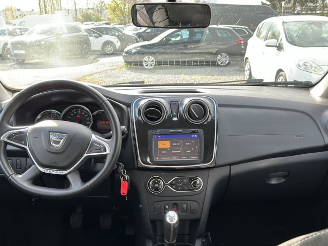 Dacia Sandero Stepway TCe 90 Celebration