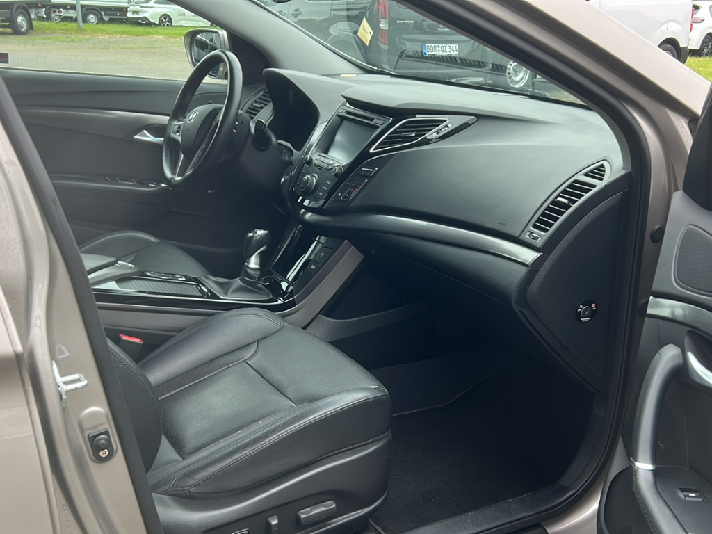 Hyundai i40 1.7 CRDi blue Premium