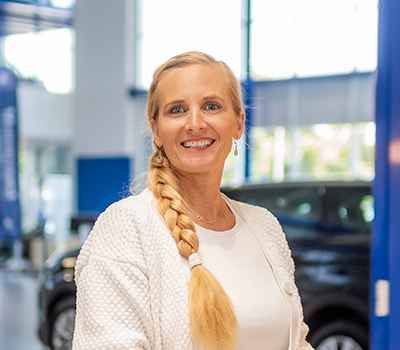 Yvonne Steffanski