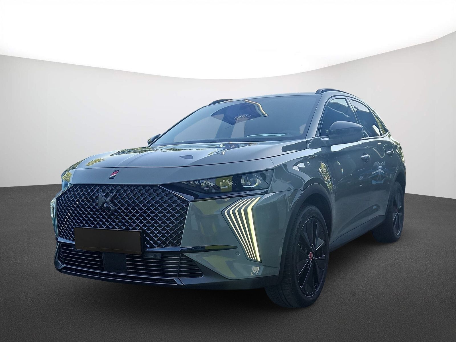 DS Automobiles DS 7 PERFORMANCE LINE + BlueHDi 130 EAT8