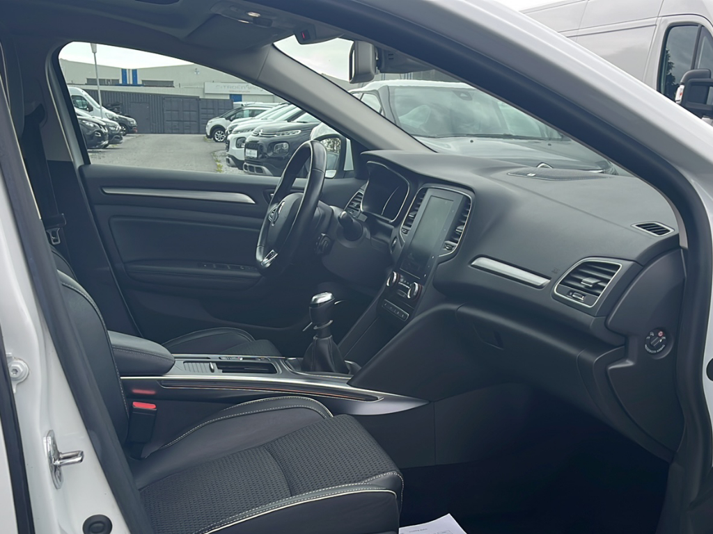 Renault Megane Grandtour Blue dCi 115 BOSE-Edition
