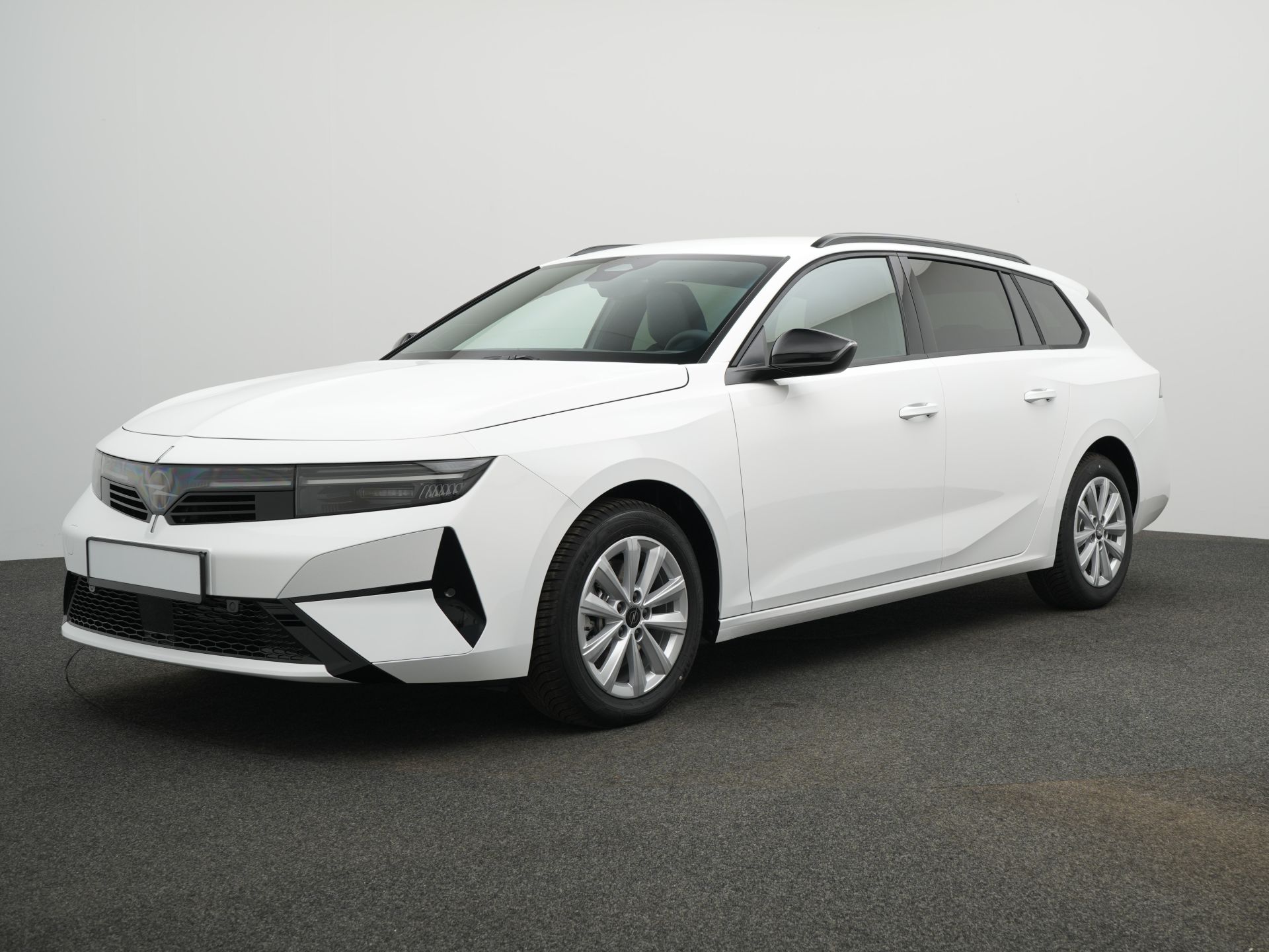 Opel Astra . Sports Tourer. Edition. 1.5 Diesel 96 kW (130 PS) AT-8