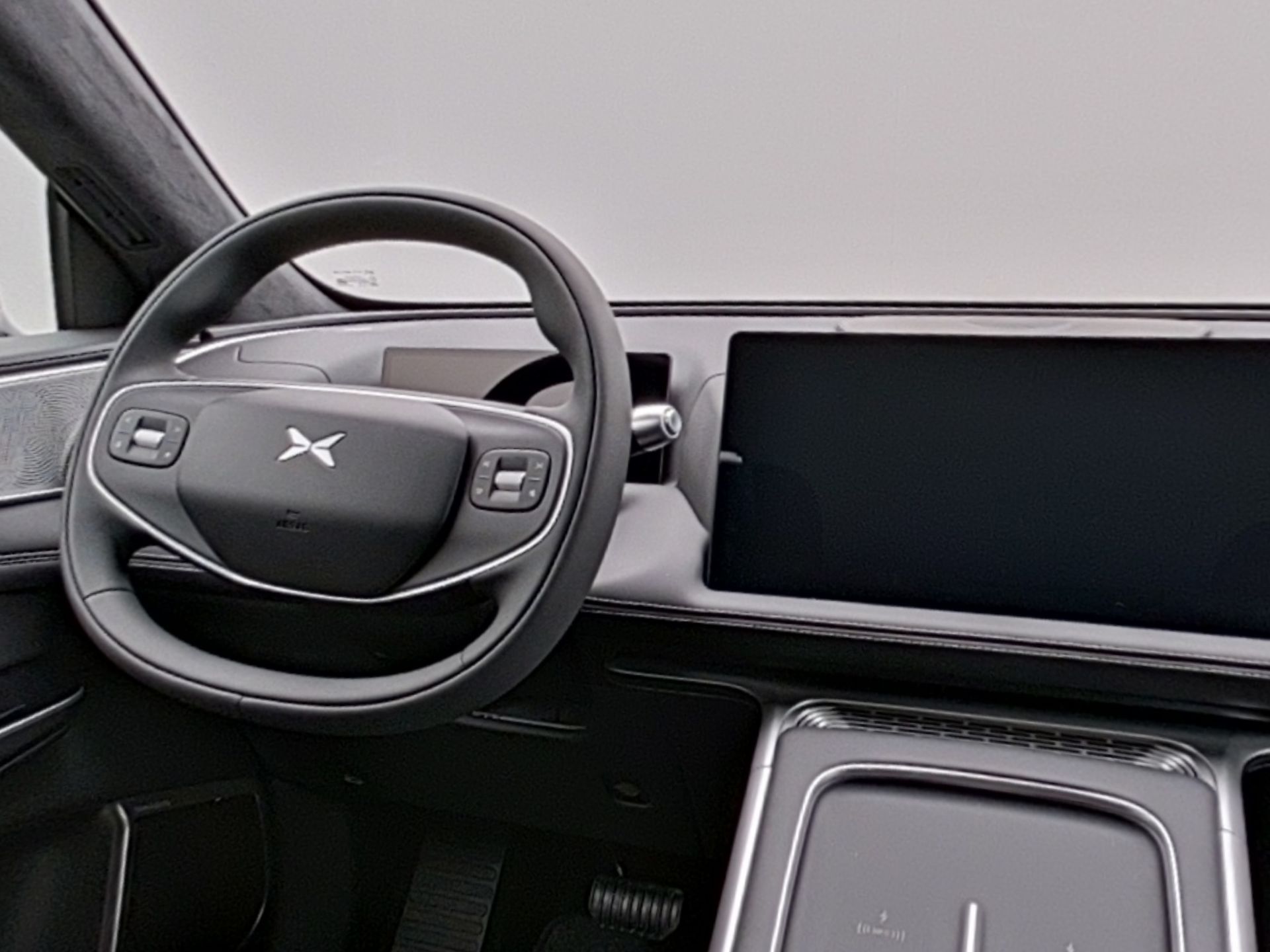 XPeng G9 LongRange+Graph/Schw Nappa+21"+Prem+AHK