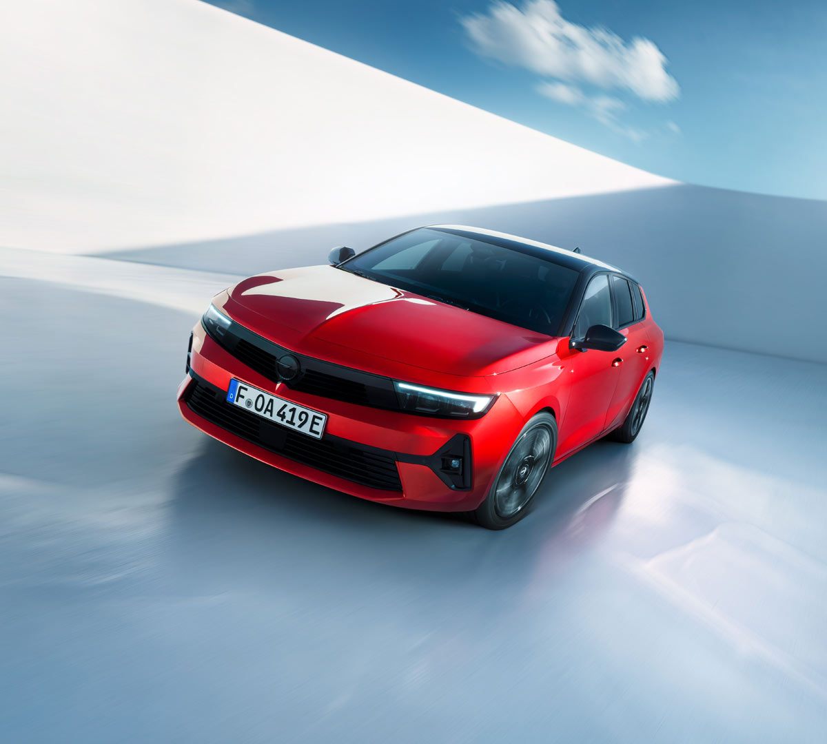 Abbildung Opel Astra Sports Tourer Electric