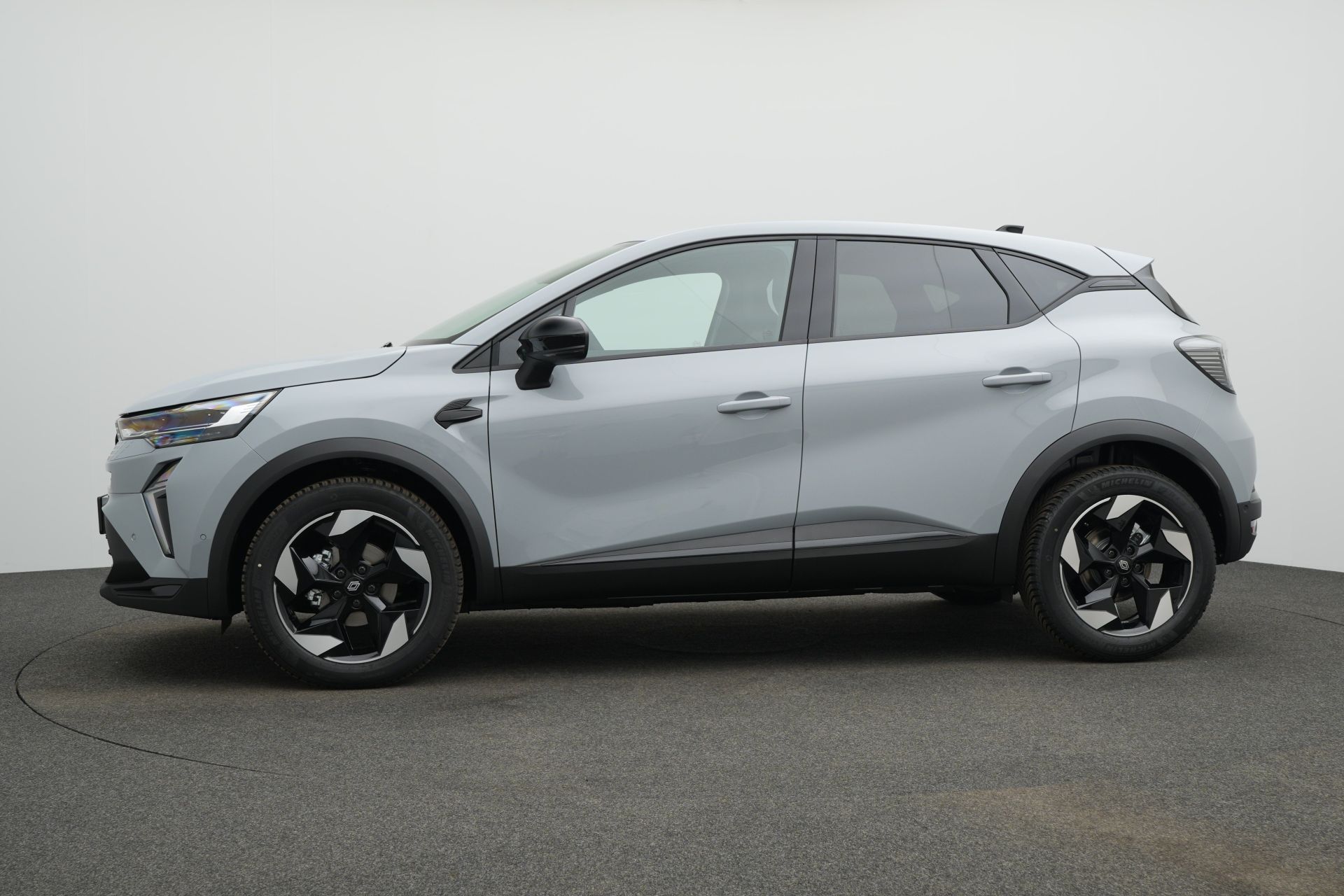Renault Captur II 1.3 TCe 160 Mild-Hybr. Techno (EU 6e)