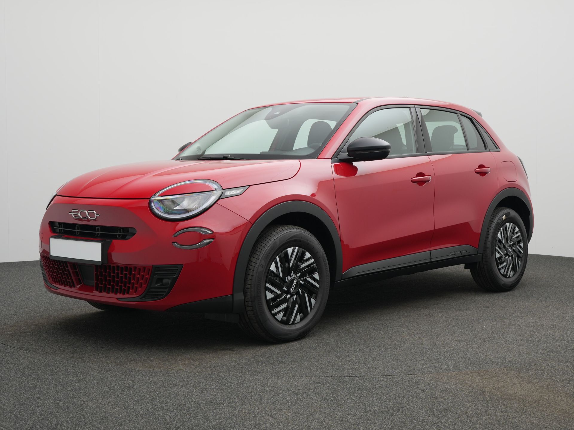 Fiat 600 Mild-Hybrid red