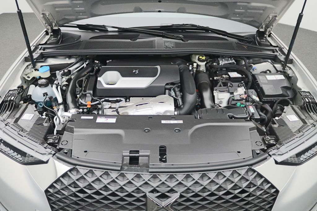 DS Automobiles DS 4 BASTILLE+ E-TENSE