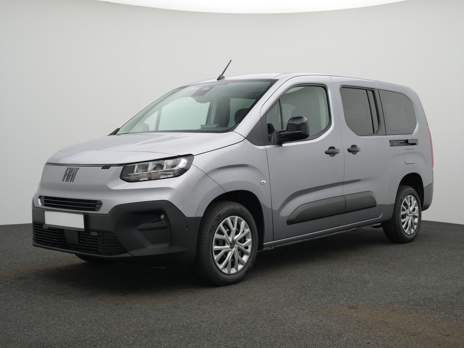 Fiat Dobló L2 130AT Kombi N1 - 5 Sitzer