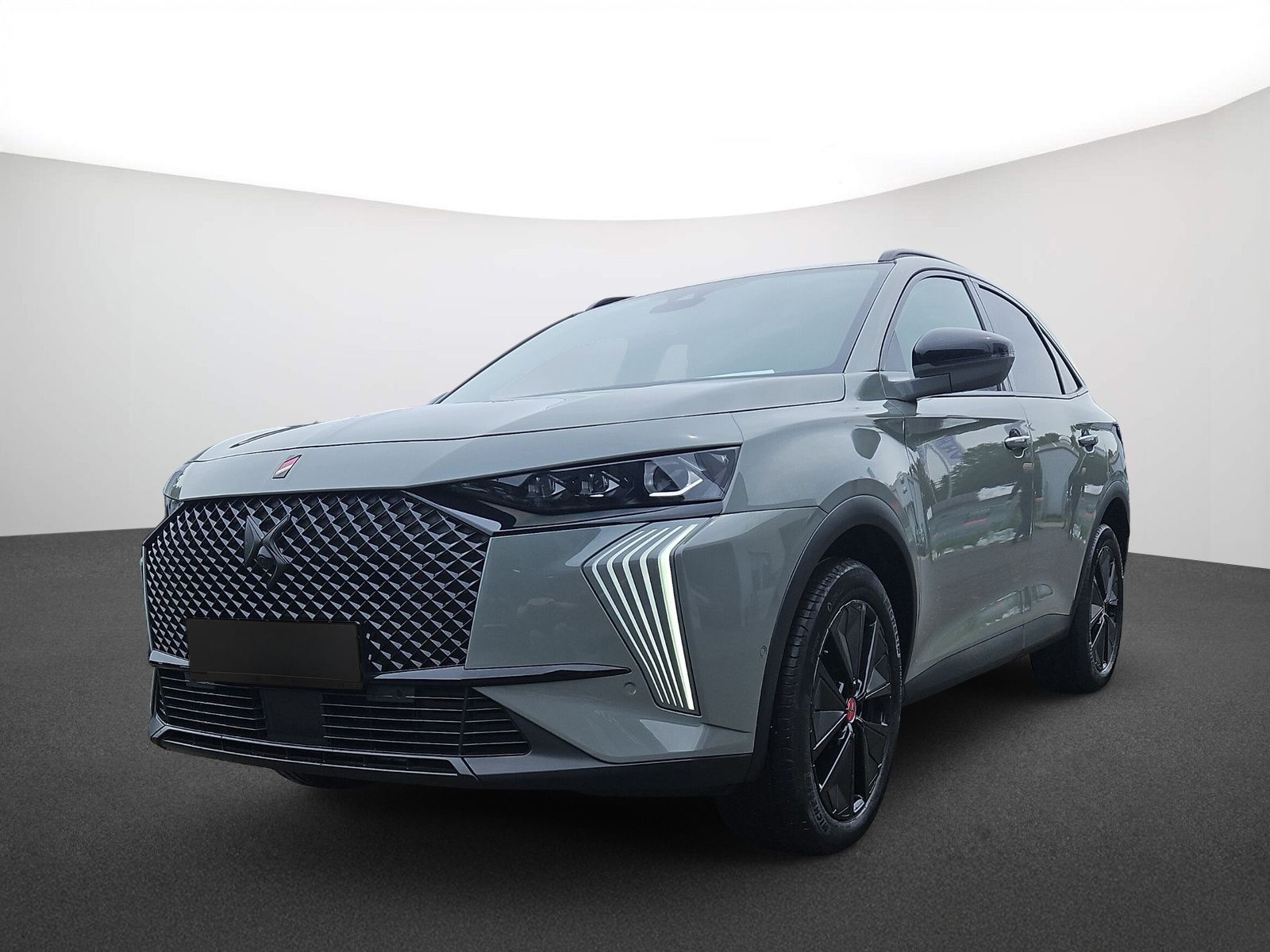 DS Automobiles DS 7 PERFORMANCE LINE + BlueHDI 130