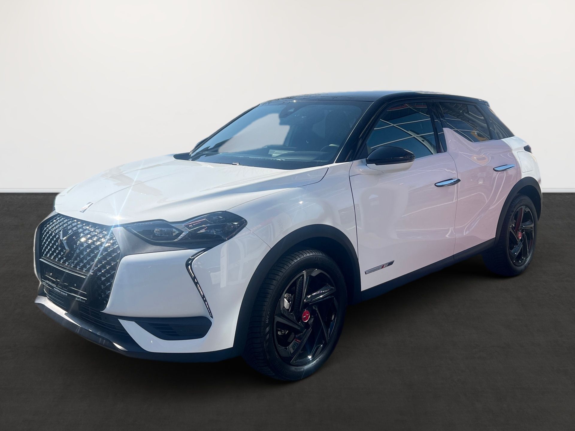 DS 3 Crossback E-Tense 136 Performance Line+