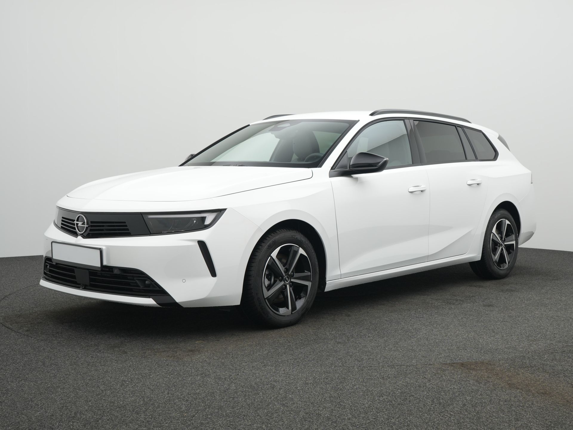 Opel Astra Sports Tourer Edition Diesel 96 kW AT-8