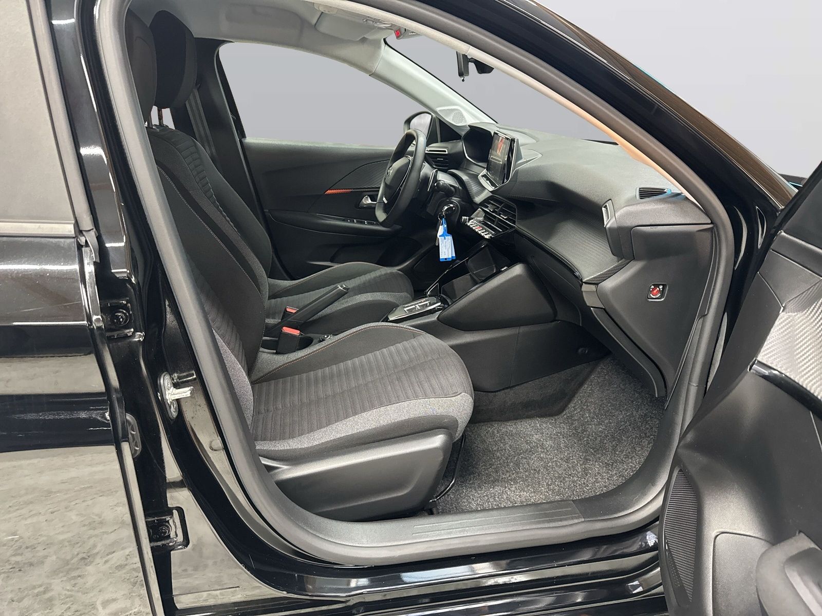 2024 Peugeot 208