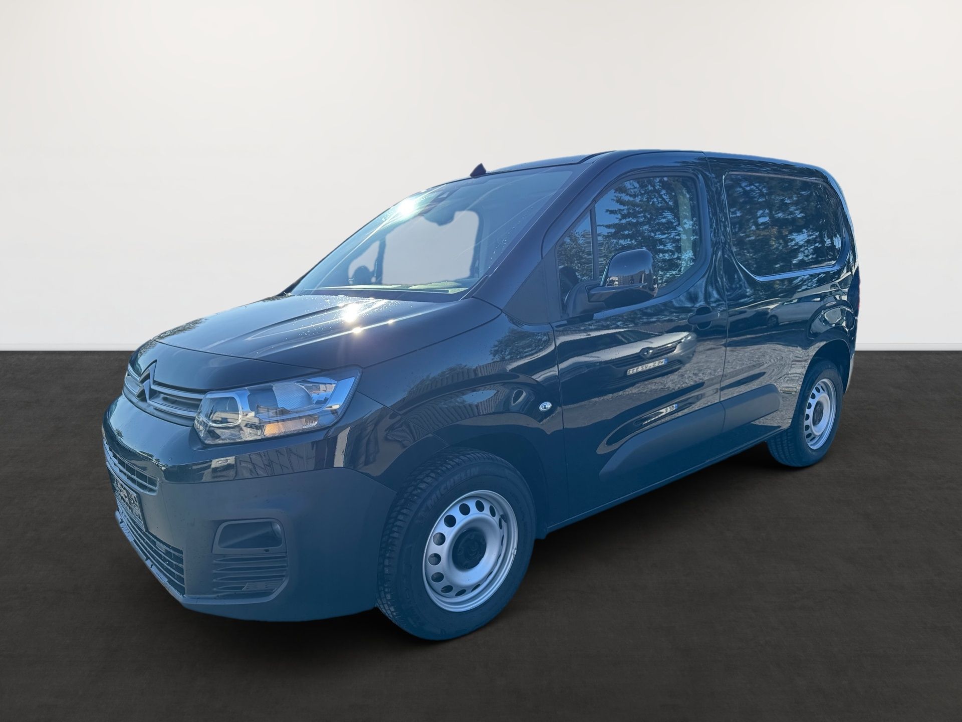 Citroën Berlingo KW Elektro ë-Berlingo Elektromotor 136 Basis L1 KW