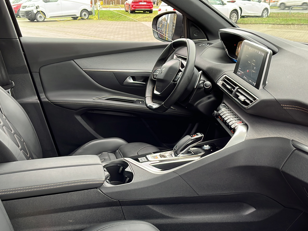 Peugeot 3008 BlueHDi 180 GT EAT8
