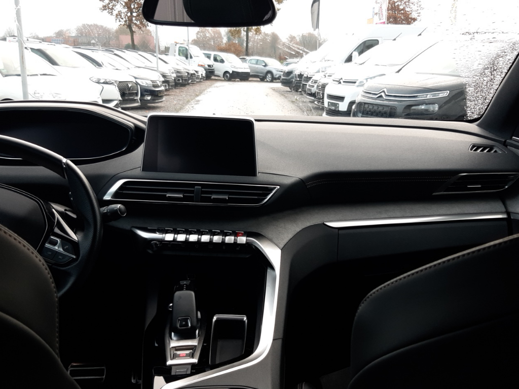 Peugeot 3008 BlueHDi 180 GT EAT8