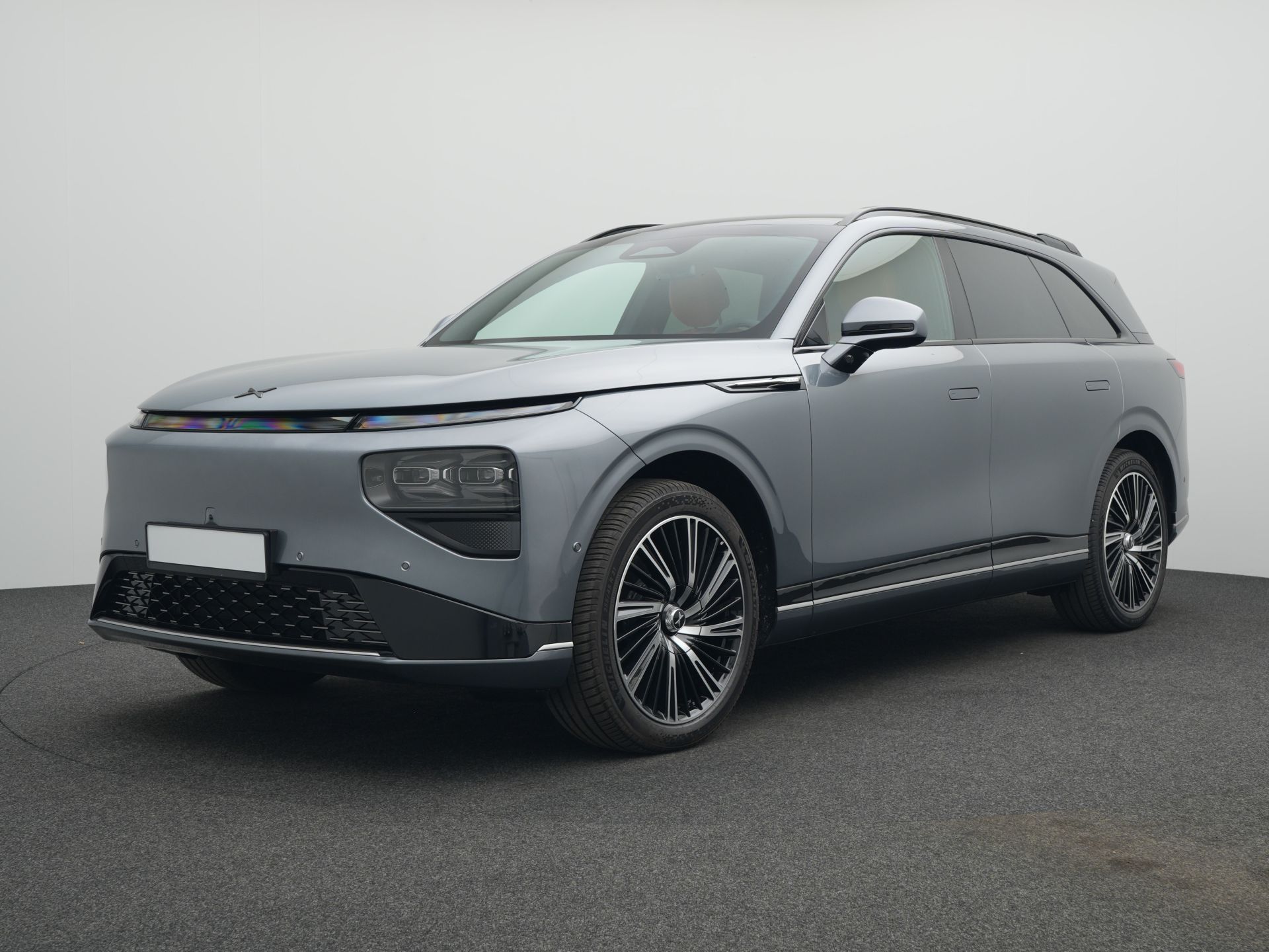 XPeng G9 MY24 Performance+Premium+Navi+Panoramadach