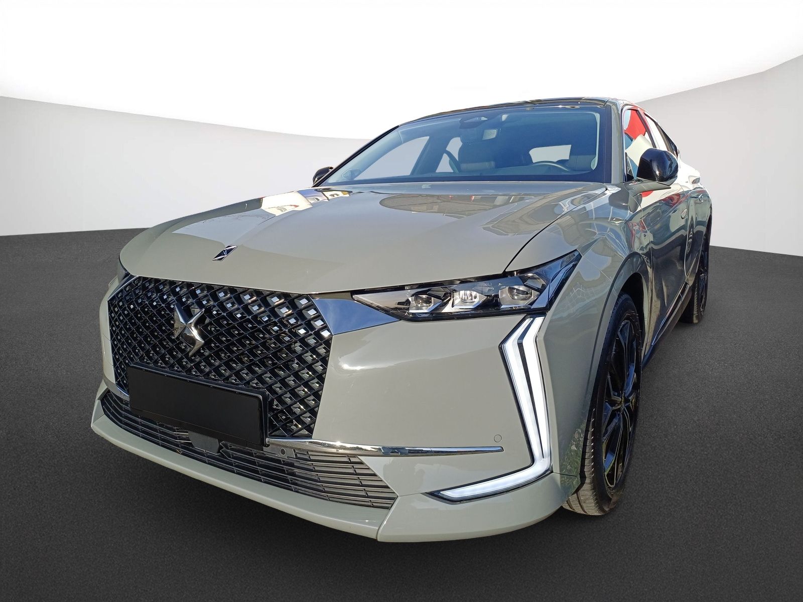 DS Automobiles DS 4 E-Tense Rivoli Plug-In Hybrid 225