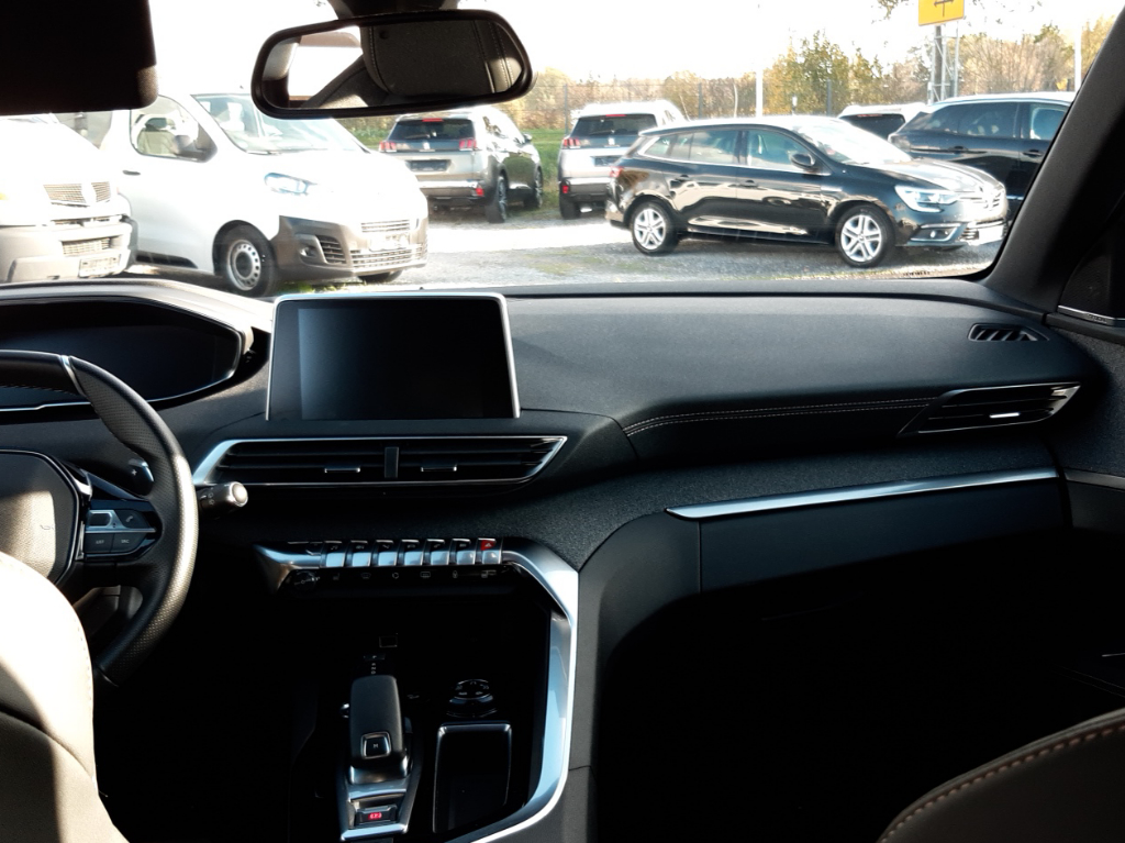 Peugeot 3008 BlueHDi 130 Allure GT-Line Paket EAT8