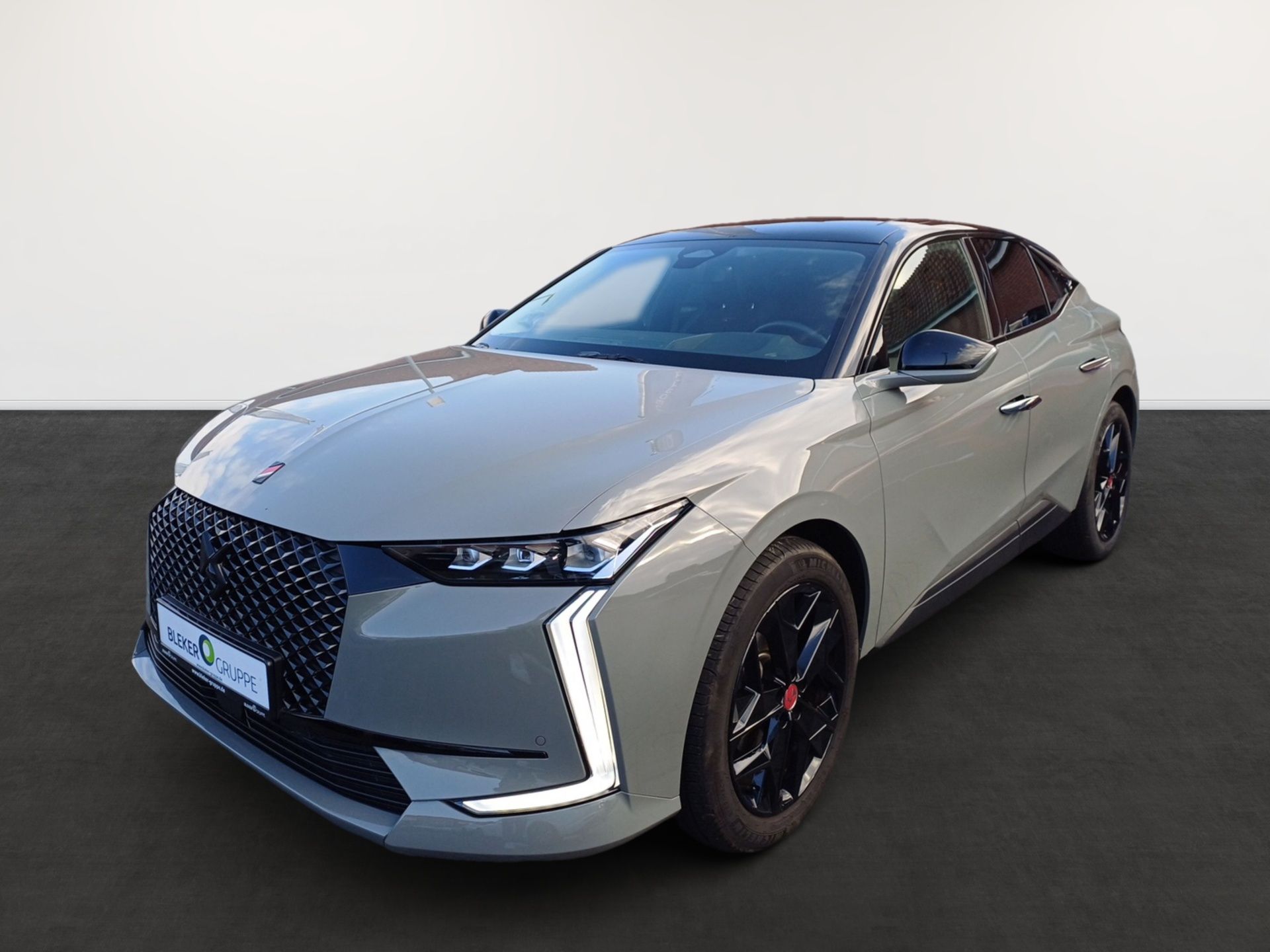 DS Automobiles DS 4 Performance Line +