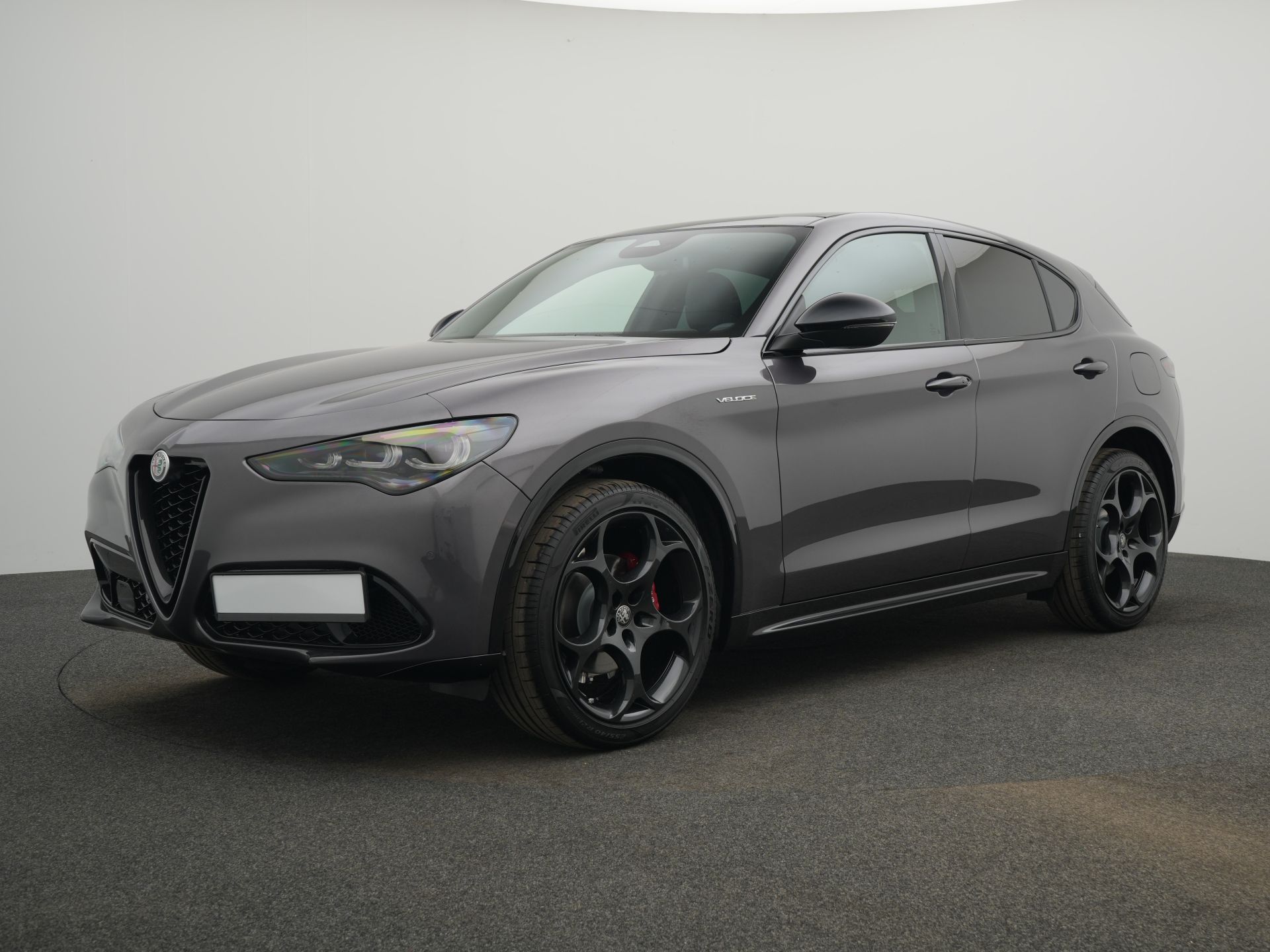 Alfa Romeo Stelvio Veloce Q4 2.2 Diesel Pano + AHK + Sound