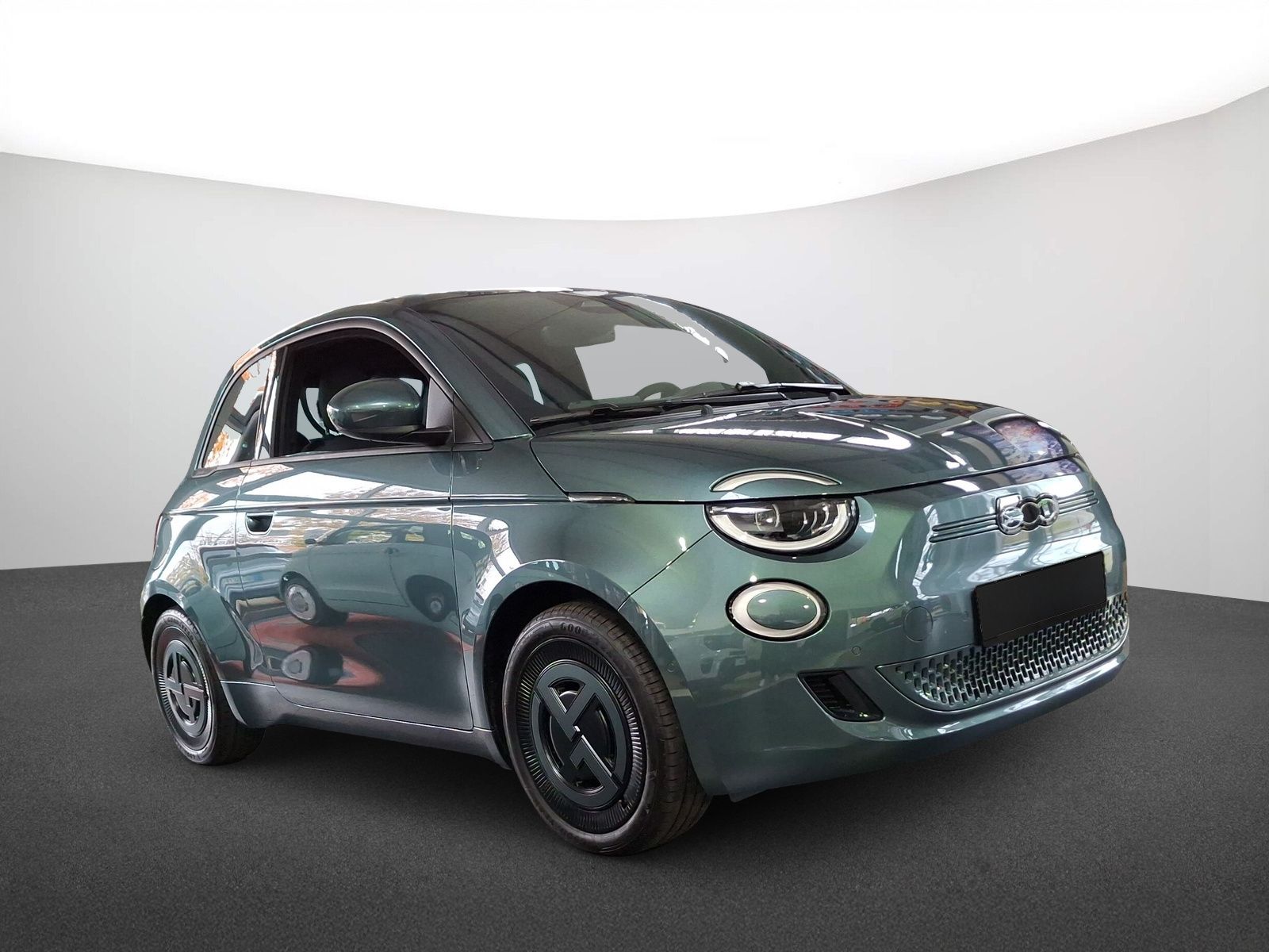 Fiat 500e 42kkWh Giorgio Armani Collector´s Edition