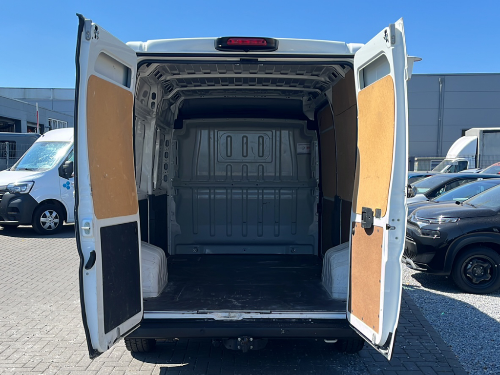 Citroën Jumper KW 33 BlueHDi 140 Club L2H2