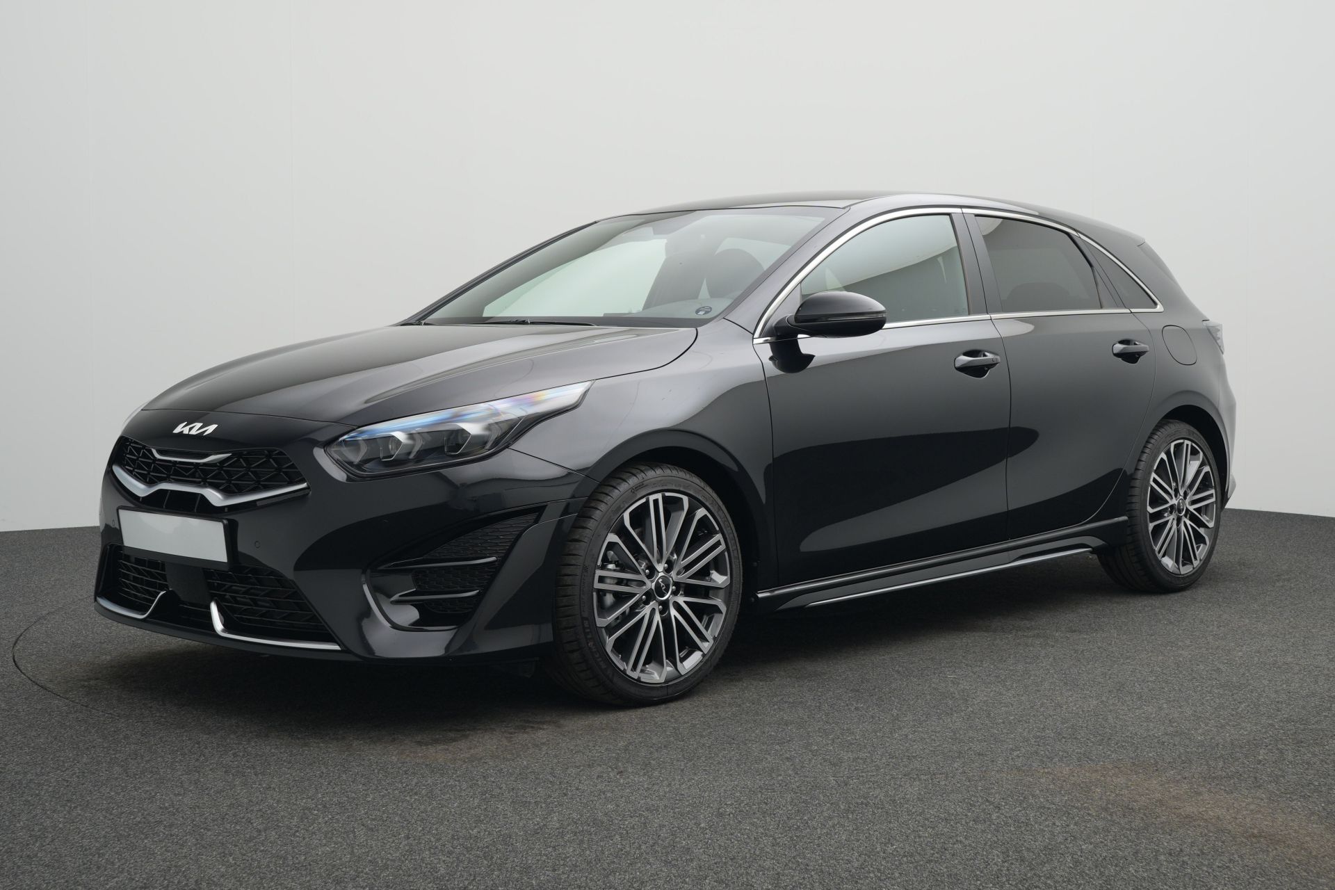 Kia Ceed _5 1.5T 140 DCT7 GTL TEC