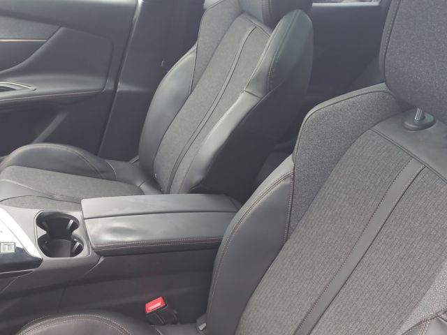 Peugeot 3008 THP 165 Allure GT-Line Paket EAT6