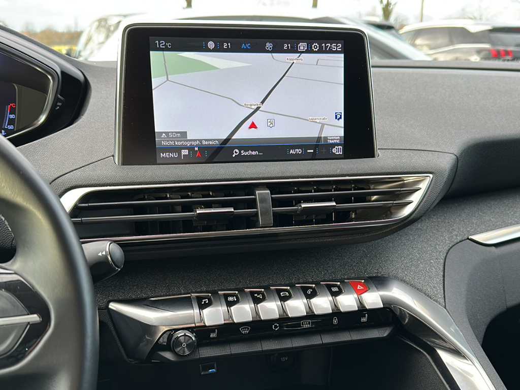 Peugeot 3008 BlueHDi 130 Crossway