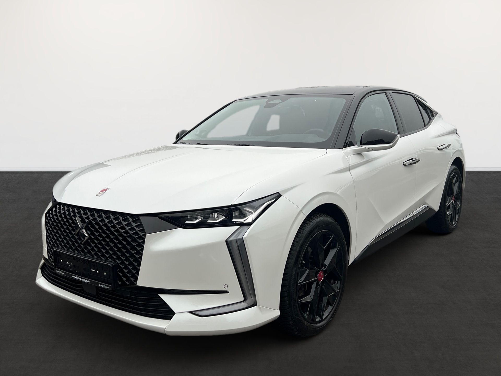 DS Automobiles DS 4 Performance Line +