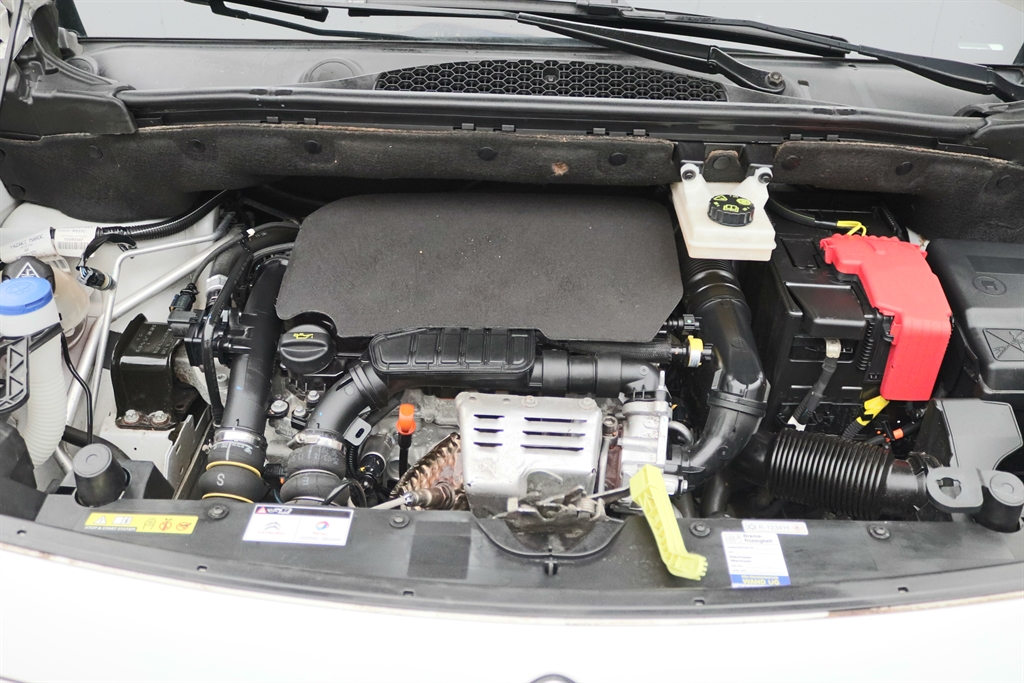 Citroën Berlingo Pure Tech 110 Multispace 90 Jahre